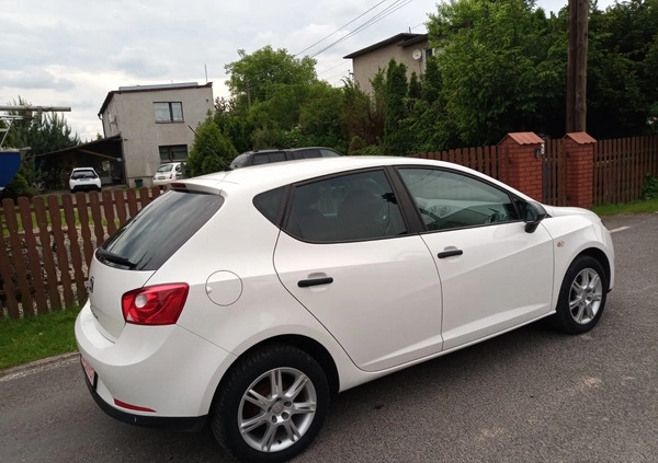 Seat Ibiza cena 17900 przebieg: 165000, rok produkcji 2009 z Skoczów małe 436